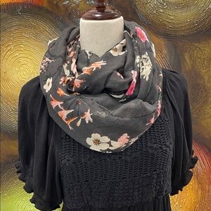 H&M Dark Gray Floral Infinity Scarf